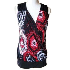Studio Y Women's Crossover Black Red Slinky Sleeveless Top Shirt